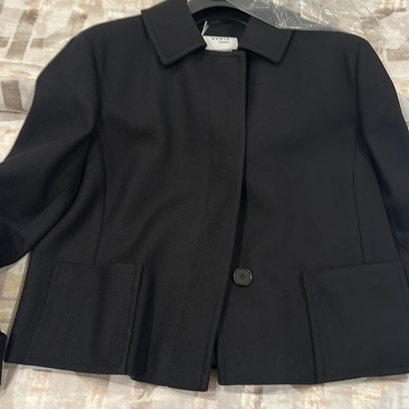 AKRIS Punto wool Short jacket ( swing jacket - Picture 2 of 10